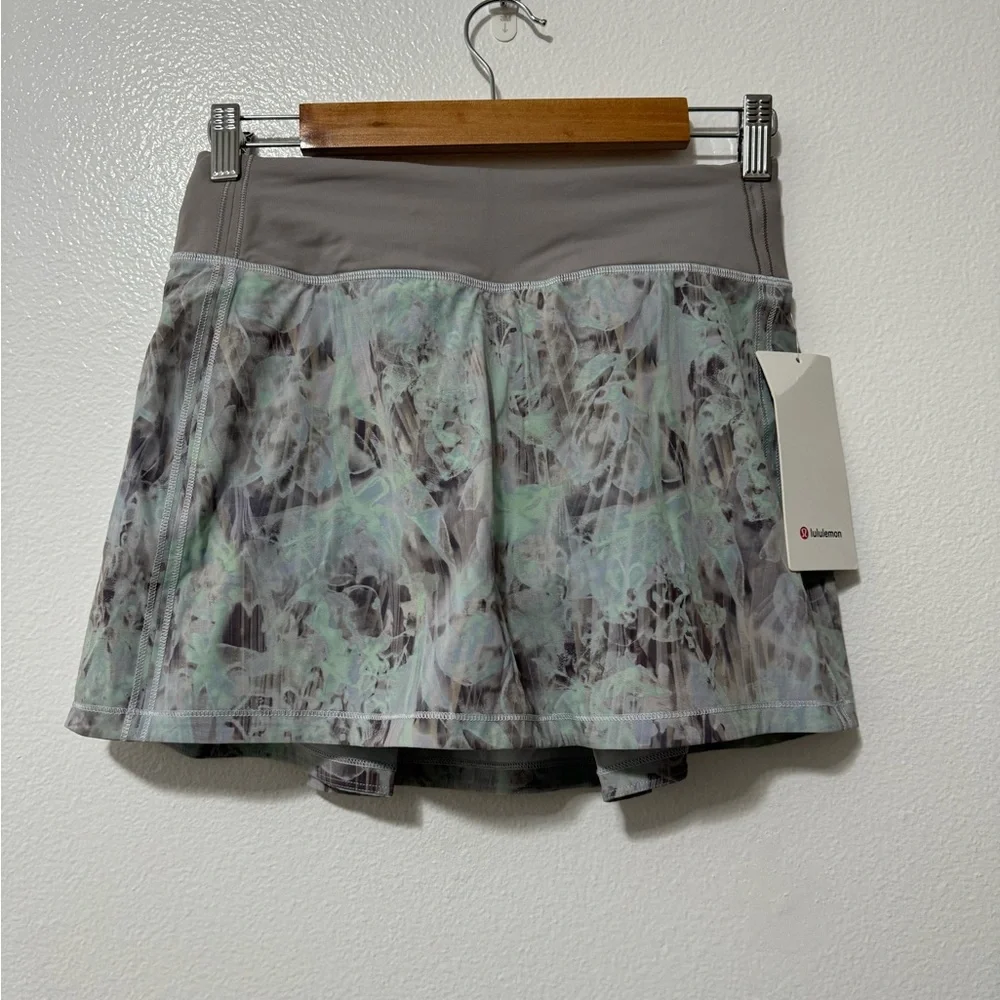 *SOlD* NWT Lululemon tennis skirt - Picture 3 of 5